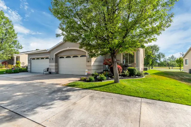 33 Clubhouse Dr, Stansbury Park, UT 84074 - #1