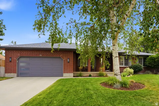 2073 E Village Point Way, Sandy, UT 84093 - #2
