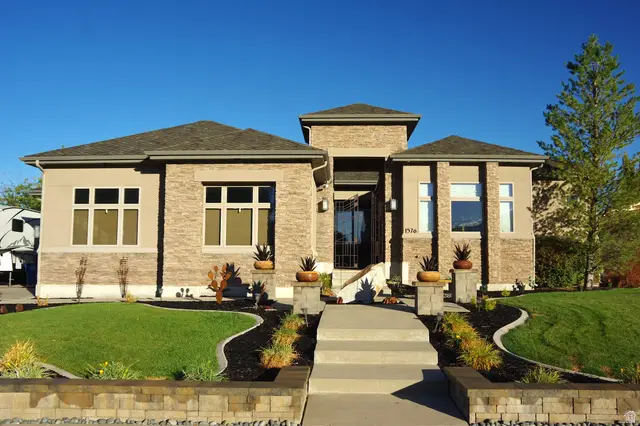 1576 W Phillips St #2, Kaysville, UT 84037 - #1