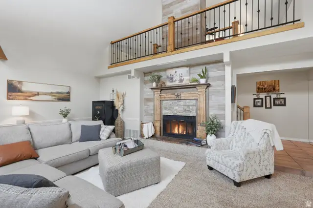 593 N Flint St, Kaysville, UT 84037 - #1