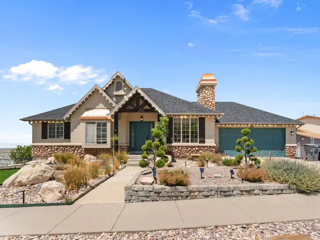 581 E Dorthea Way, North Salt Lake, UT 84054 - #1