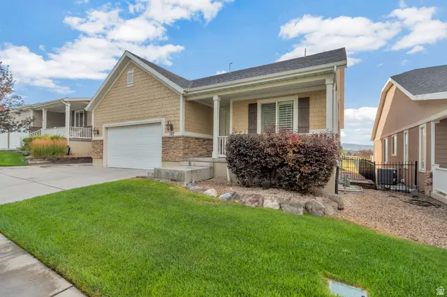 122 E Cottage Cv, Saratoga Springs, UT 84045 - #3