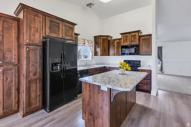 109 W 930 N, Santaquin, UT 84655 - #2