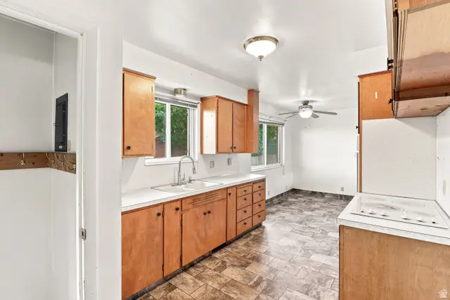 1019 E 800 N, Bountiful, UT 84010 - #3