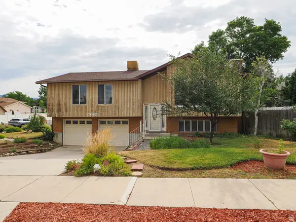 7095 S Boggess Dr, Midvale, UT 84047