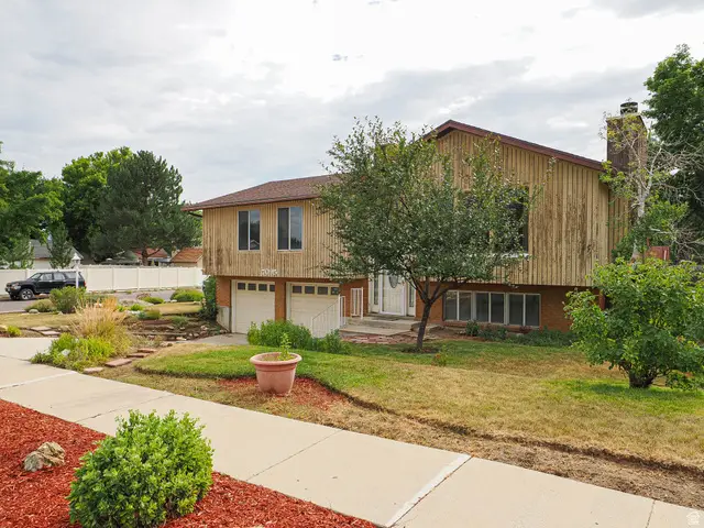7095 S Boggess Dr, Midvale, UT 84047 - #2