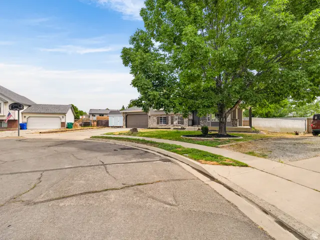 427 S 700 W, Lehi, UT 84043 - #2