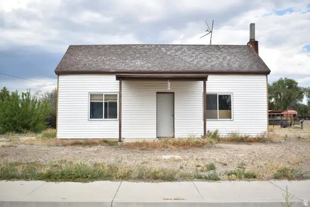 185 S 100 E, Castle Dale, UT 84513 - #2