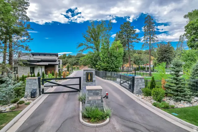 669 N Hidden Holw #5, Farmington, UT 84025 - #1