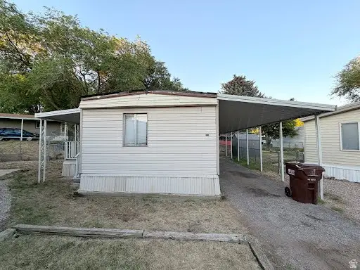 27 N Engstrom Way W #227, Layton, UT 84040 - #1