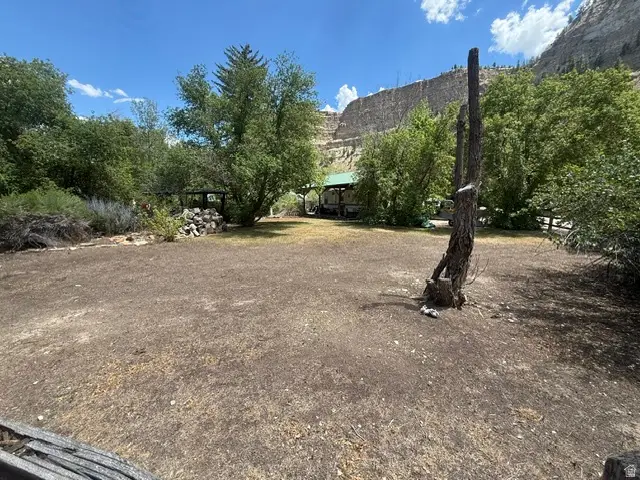 40271 W Chesterfield Cv, Fruitland, UT 84027 - #3