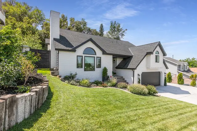 660 E Valley View Cir, North Salt Lake, UT 84054 - #3