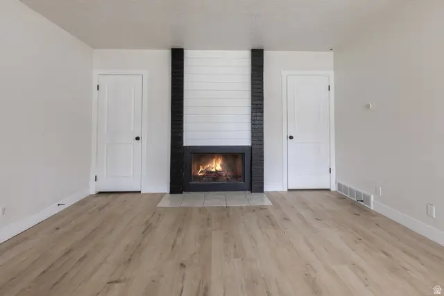5976 S Sultan Cir, Murray, UT 84107 - #3