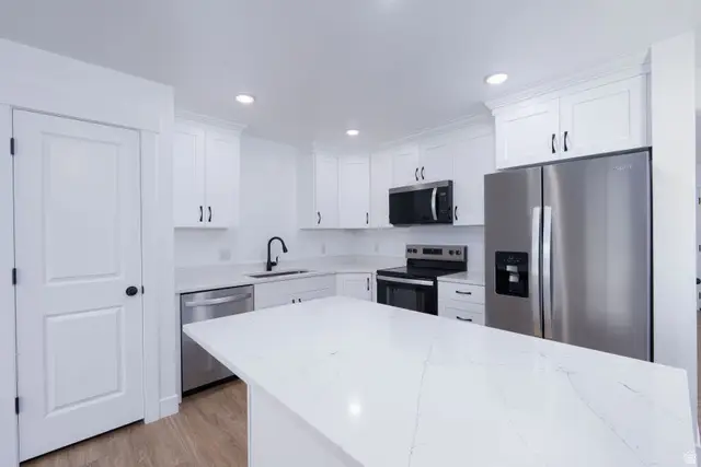 76 N 600 W #222, Roosevelt, UT 84066 - #2