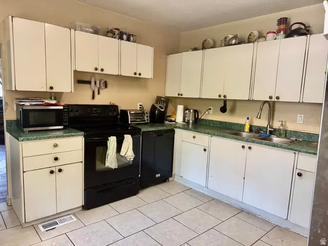 470 E Center St, Logan, UT 84321 - #2