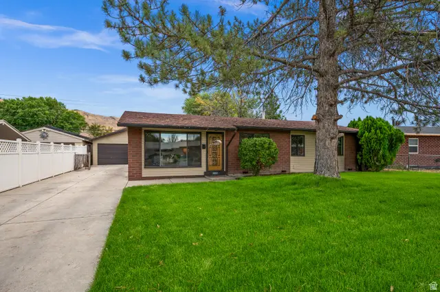 1082 N Capistrano Dr, Salt Lake City, UT 84116 - #1