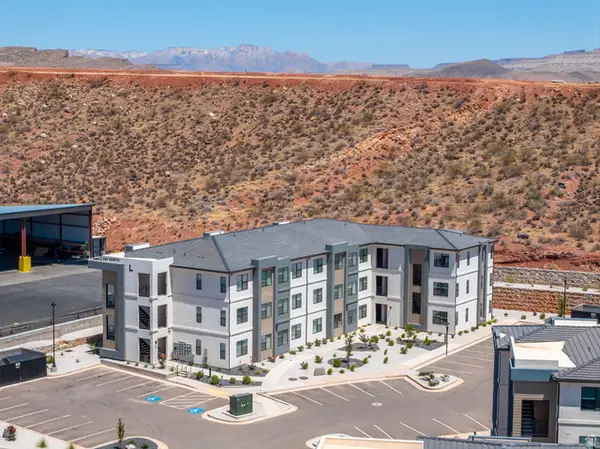 226 N Cliff Side Dr #L300, Hurricane, UT 84737