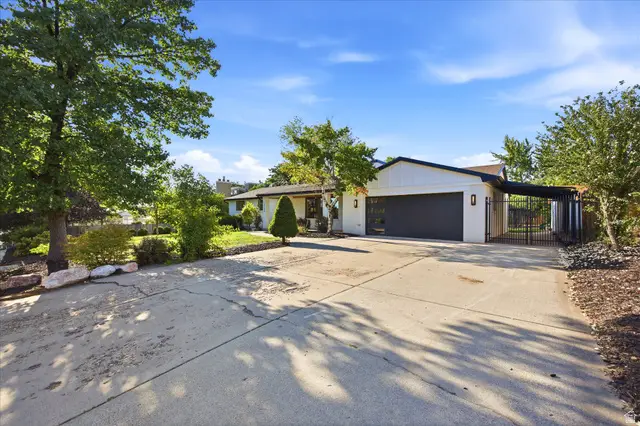 3143 E Del Mar Dr S, Millcreek, UT 84109 - #3