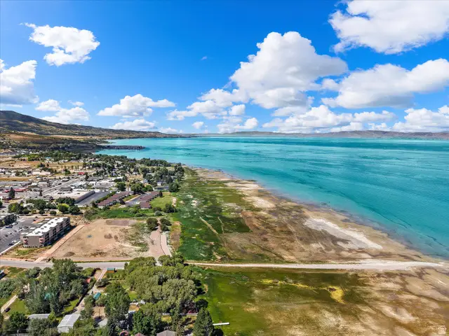 126 S Waters Edge Ln #2, Garden City, UT 84028 - #3