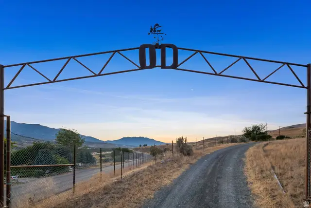 1940 W Old Highway Rd, Morgan, UT 84050 - #2