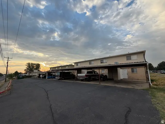 1235 E Gordon Ave, Layton, UT 84040 - #1