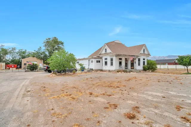 234 E Clark St, Grantsville, UT 84029 - #2
