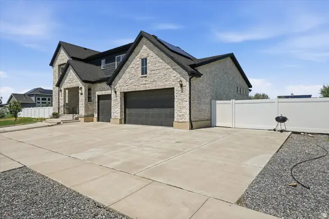 454 W 1025 S, Farmington, UT 84025 - #2