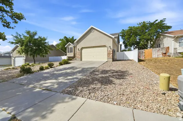 5782 S Stone Flower Way W, Salt Lake City, UT 84118 - #3