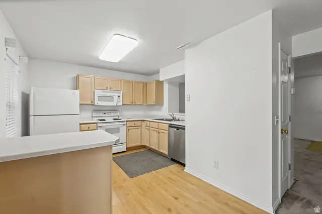1199 Dun Robin Ct, Salt Lake City, UT 84123 - #3