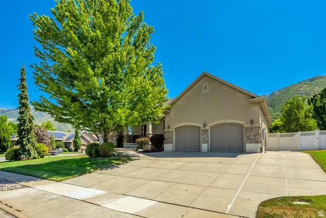 8212 S 2560 E, South Weber, UT 84405 - #3