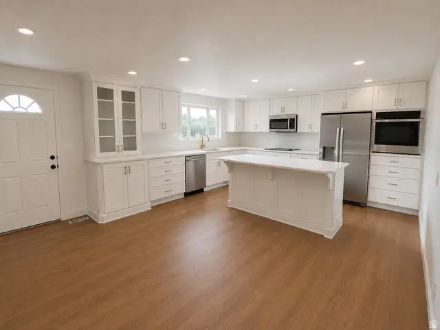 5642 S 2665 W, Taylorsville, UT 84129 - #3