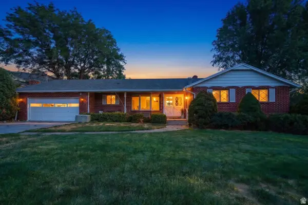 997 Henderson Dr E, Ogden, UT 84404