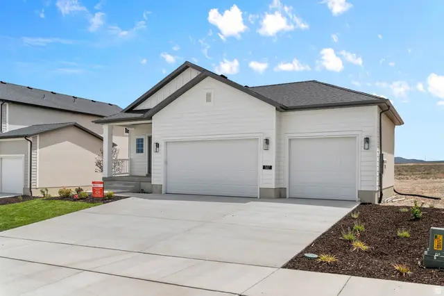 527 W Williams Ln, Grantsville, UT 84029 - #3
