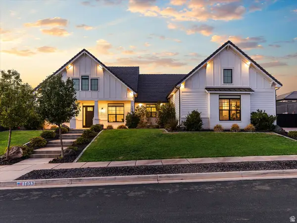 1033 E Black Oak Dr, Washington, UT 84780