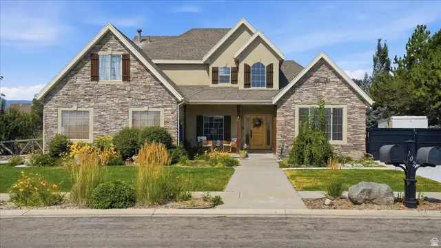 102 Fox Den Rd, Midway, UT 84049 - #1
