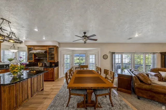 31 N Eaglewood Dr, North Salt Lake, UT 84054 - #2