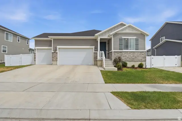 1079 E Horse Rider Dr, Eagle Mountain, UT 84005 - #2