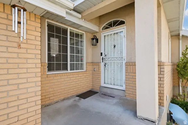 2293 N 390 E, Provo, UT 84604 - #3