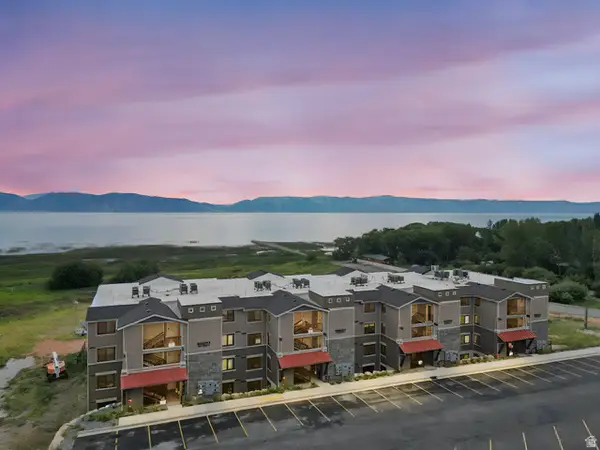 35 E 150 S #302D, Garden City, UT 84028