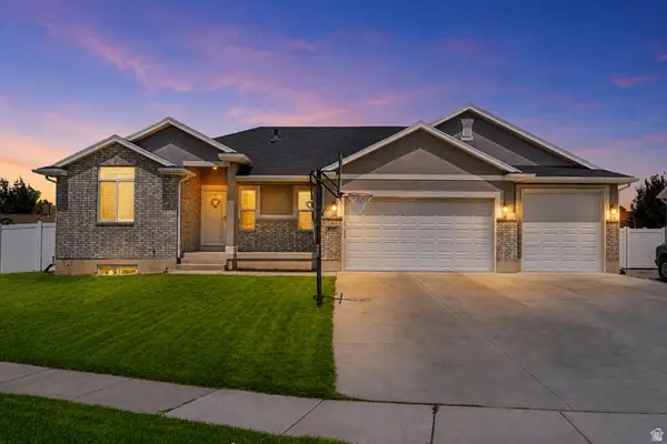 1438 W 2535 N, Clinton, UT 84015