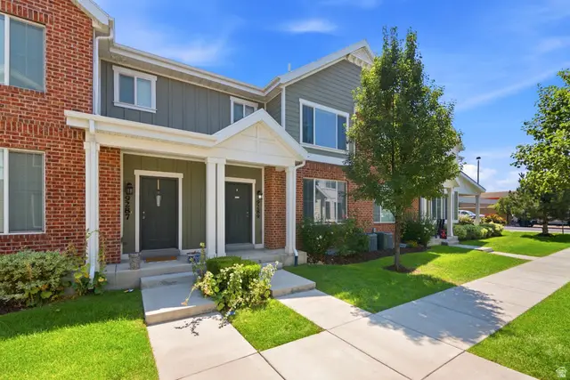 9289 S Castlebury Ct, Sandy, UT 84094 - #1