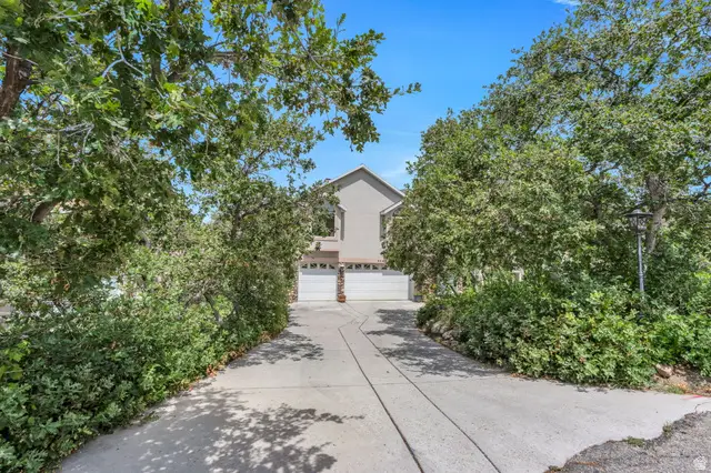 3467 E Magic View Drive, Cottonwood Heights, UT 84121 - #2
