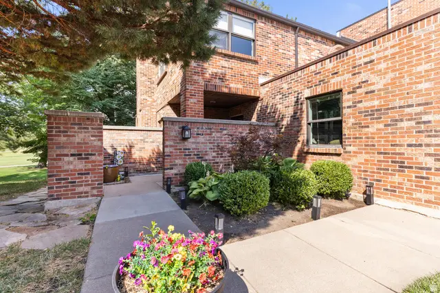 1503 Sweetwater Ln, Farmington, UT 84025 - #3