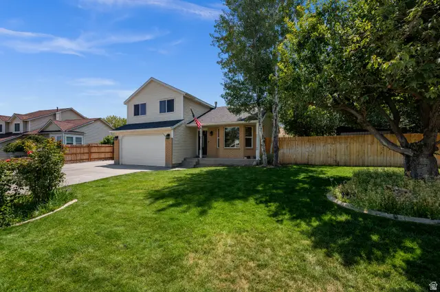 3947 W Donalbain St, South Jordan, UT 84009 - #1