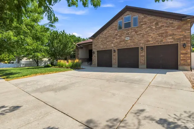 5492 Derby Ln, Stansbury Park, UT 84074 - #1