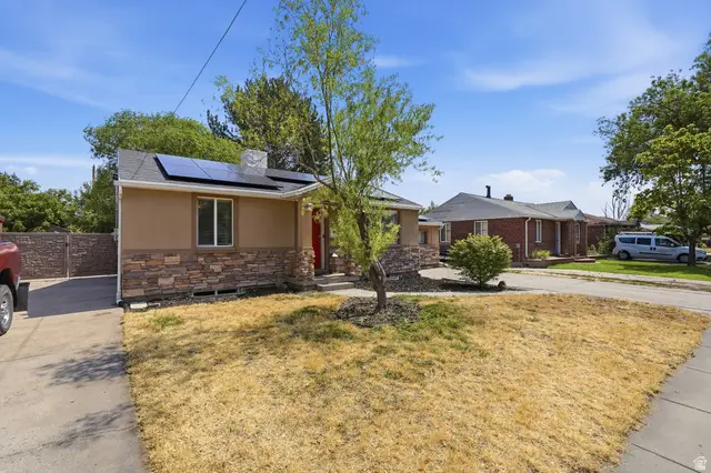 1207 S Mission Rd W, Salt Lake City, UT 84104 - #3