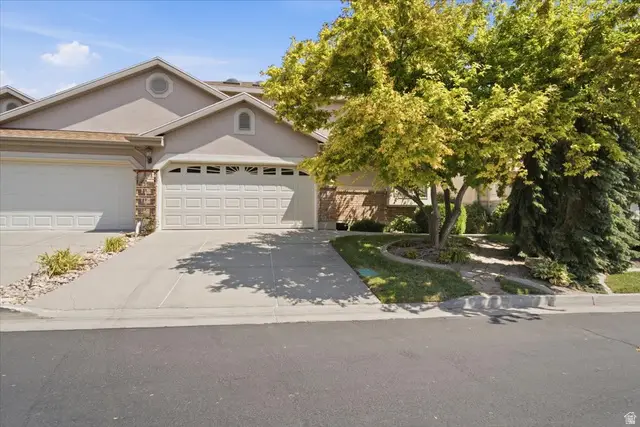 42 E Hillsborough N, Pleasant View, UT 84414 - #1