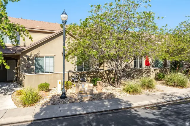 3439 S Barcelona Dr #7, Saint George, UT 84790 - #3