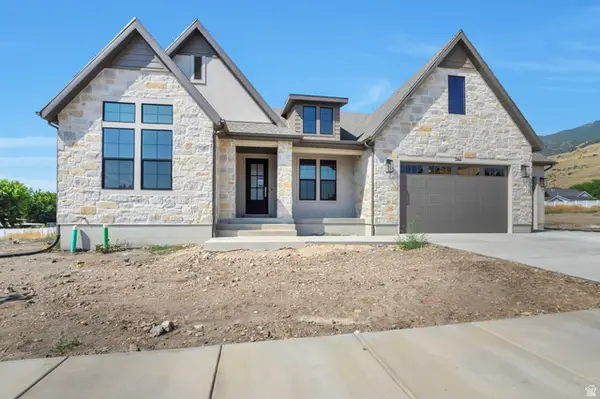 286 W Summerhill Ln, Centerville, UT 84014