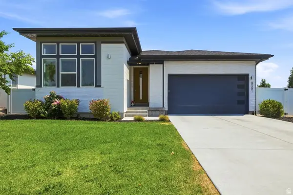 8391 S Meadowlark Ln, West Jordan, UT 84088